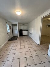 2745 9th St E in Bradenton, FL - Building Photo - Building Photo