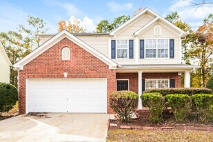 251 Winthrop Ln in Mcdonough, GA - Building Photo