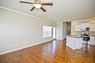 2304 SW Juniper Ave in Bentonville, AR - Building Photo - Building Photo