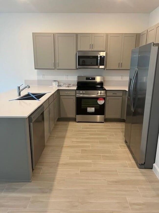 property at 4393 Hammock Grove Dr