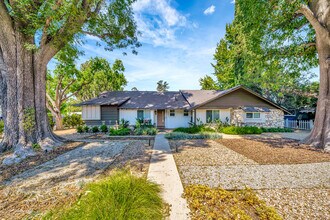 19841 Henshaw St in Los Angeles, CA - Building Photo - Building Photo