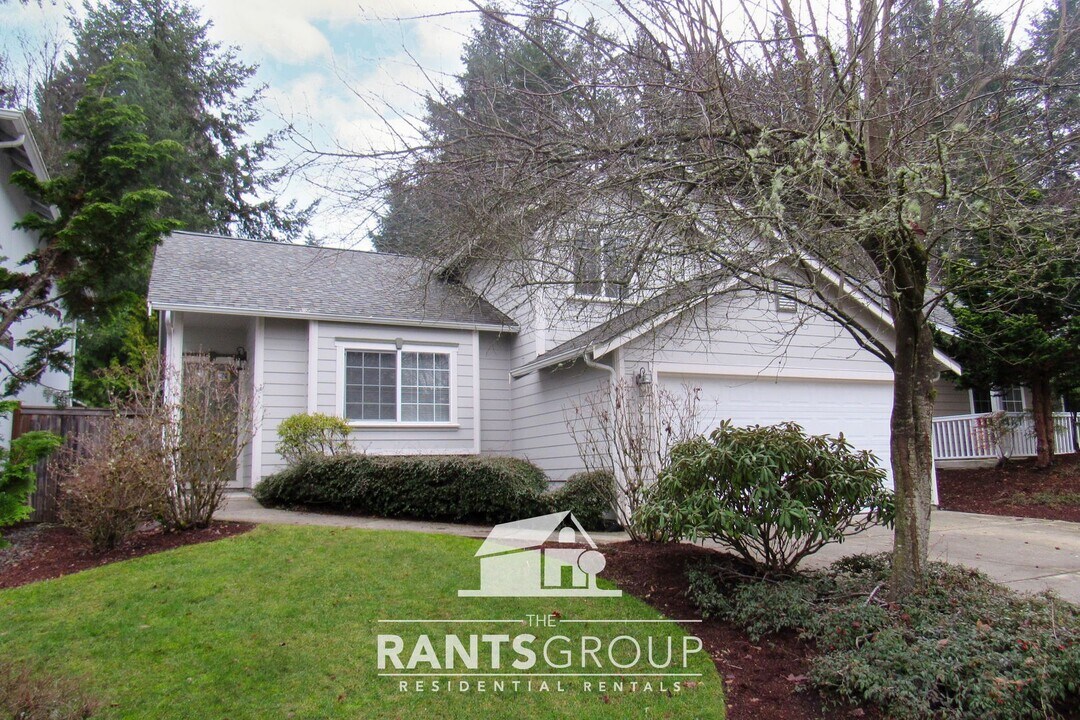 3016 Powder Ridge St SE in Olympia, WA - Building Photo