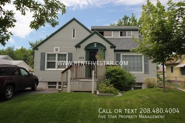 property at 223 N 12th Ave