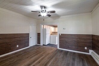 1308 5th Ave S-Unit -1308 in La crosse, WI - Building Photo - Building Photo