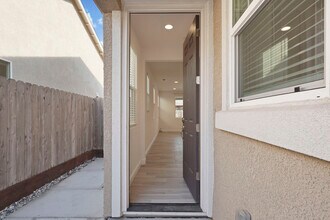 3012 Salonie Ct in Modesto, CA - Building Photo - Building Photo