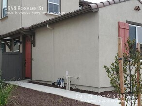5948 Rosalee St in Sacramento, CA - Building Photo - Building Photo