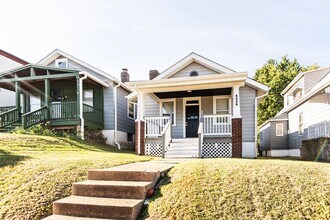 4324 Tholozan Ave in St. Louis, MO - Building Photo - Building Photo