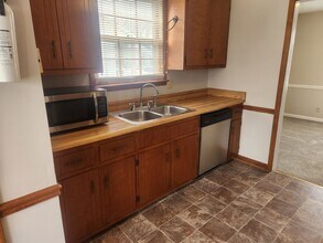 118 Cunningham Pl in Clarksville, TN - Building Photo - Building Photo