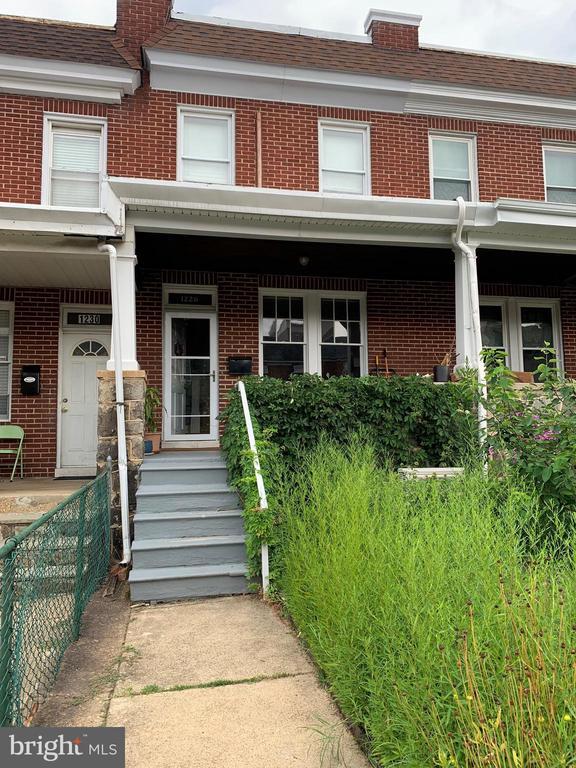 property at 1228 W 37th St