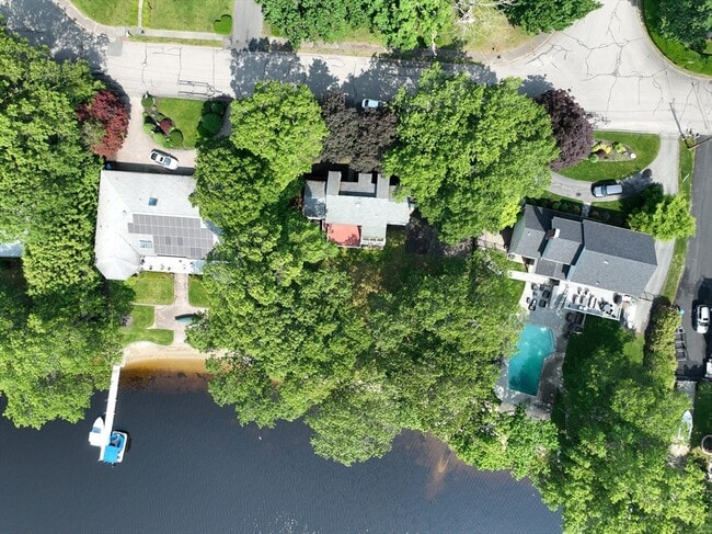 property at 12 Williams St