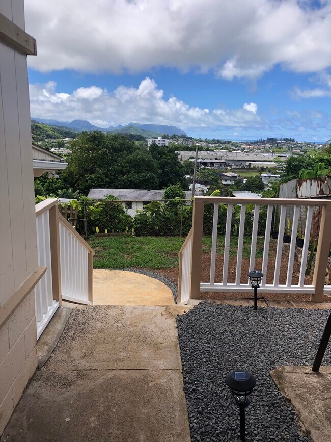 45-553 Ualani Pl, Unit D in Kaneohe, HI - Building Photo - Building Photo