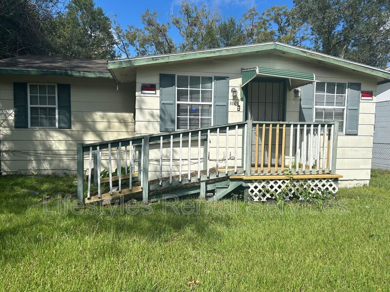 1887 W 4th St in Jacksonville, FL - Building Photo