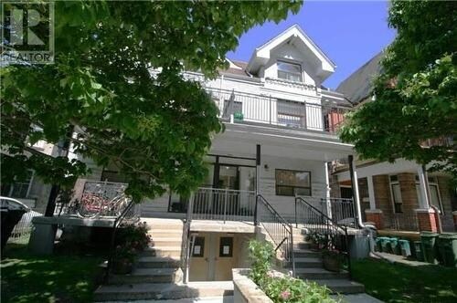 11-11A Elm Grove Ave in Toronto, ON - Building Photo