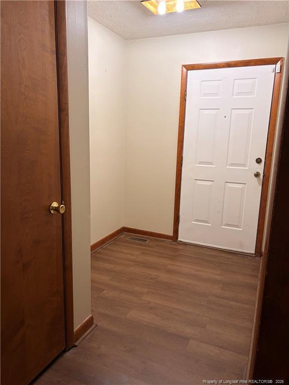 7098 Calamar Dr in Fayetteville, NC - Building Photo - Building Photo