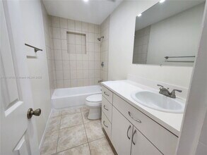 1806 SW 97th Ave in Miramar, FL - Building Photo - Building Photo