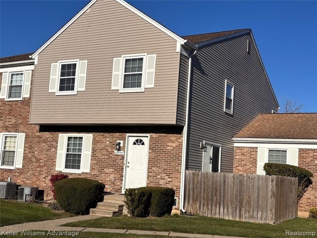 property at 23594 N Rockledge