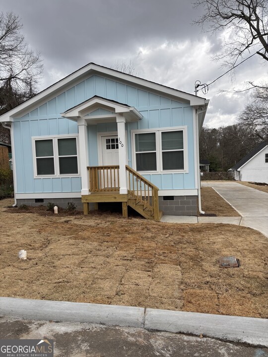 100 Field Ave in Athens, GA - Building Photo