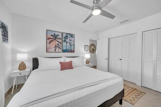 1300 Mango Isle in Fort Lauderdale, FL - Building Photo - Building Photo