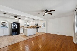 5404 Ira St in Haltom City, TX - Building Photo - Building Photo