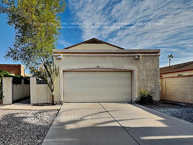 property at 630 E Jensen St