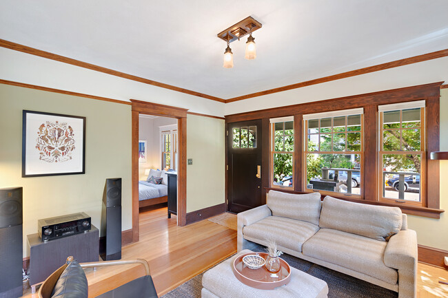 5119 NE 27th Ave in Portland, OR - Building Photo - Building Photo