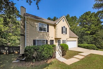 7285 Hunters Ridge Dr in Douglasville, GA - Foto de edificio - Building Photo