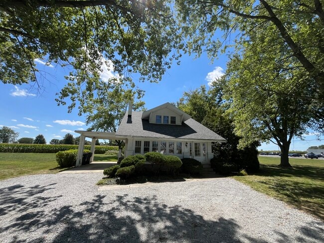 property at 3215 E 67th St