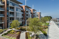 Robinson Landing in Alexandria, VA - Building Photo - Building Photo