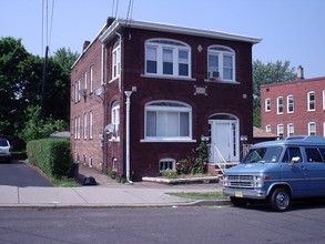 9 School St in Passaic, NJ - Building Photo - Building Photo