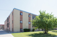 Skaff Apartments Moorhead photo'