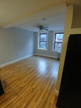 224 Hanover St, Unit 2 in Boston, MA - Building Photo - Building Photo