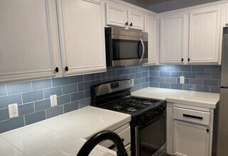 13200 Pacific Promenade in Los Angeles, CA - Building Photo - Building Photo
