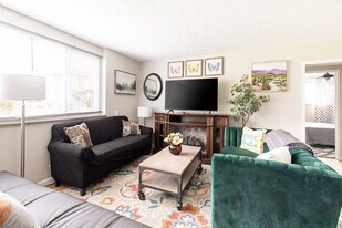 Georgetown Apartments in Fairview Park, OH - Building Photo