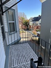 110 Thurston St, Unit 4 in Somerville, MA - Building Photo - Building Photo