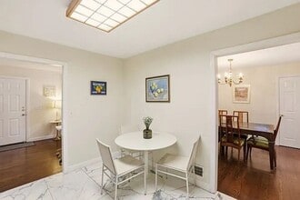 18 Kevin Ct in Jackson Township, NJ - Building Photo - Building Photo