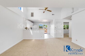 228 Donaldson Way E in American Canyon, CA - Building Photo - Building Photo