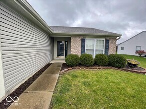6634 Captiva Pass in Plainfield, IN - Building Photo - Building Photo