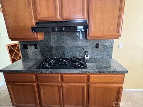 26900 Seurat Ln in Santa Clarita, CA - Building Photo - Building Photo