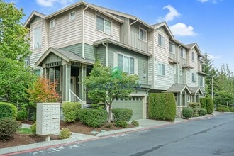 4650 NE 3rd Ln in Renton, WA - Building Photo - Building Photo