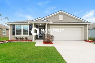 1976 Pebble Point Dr in Green Cove Springs, FL - Building Photo