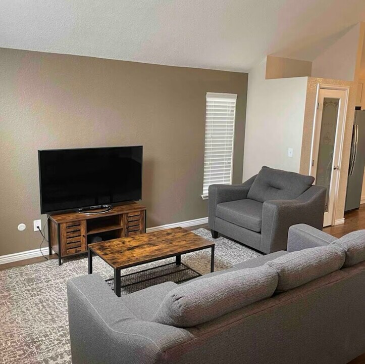 5658 S Youngfield Way in Littleton, CO - Building Photo