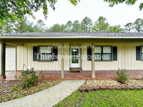 2004 Shadowlawn Dr in St. Marys, GA - Building Photo - Building Photo