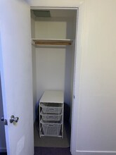 73 Hathaway Cir in Arlington, MA - Building Photo - Building Photo