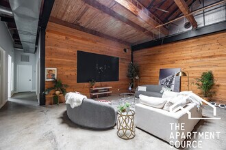 3134 W Carroll Ave in Chicago, IL - Building Photo - Building Photo