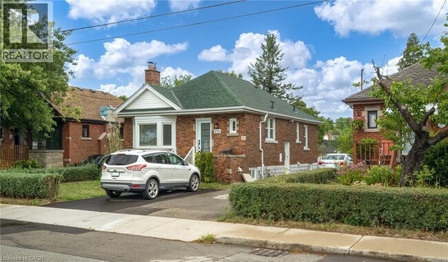 property at 213 Inverness Ave E