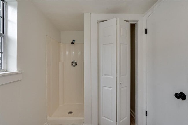 1213 Tunnel Blvd in Chattanooga, TN - Building Photo - Building Photo