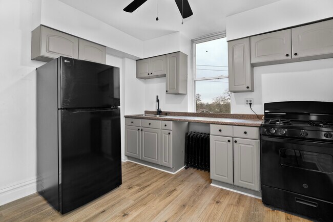 2330-2340 Candace St