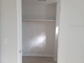 930 E St in Crescent City, CA - Building Photo - Building Photo