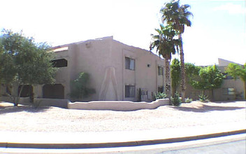 The Pueblos Of Scottsdale in Scottsdale, AZ - Building Photo - Building Photo