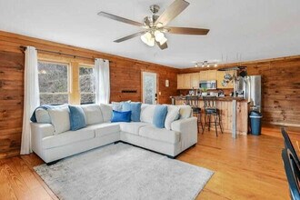 1414 Beaverdam St in Canton, NC - Building Photo - Building Photo